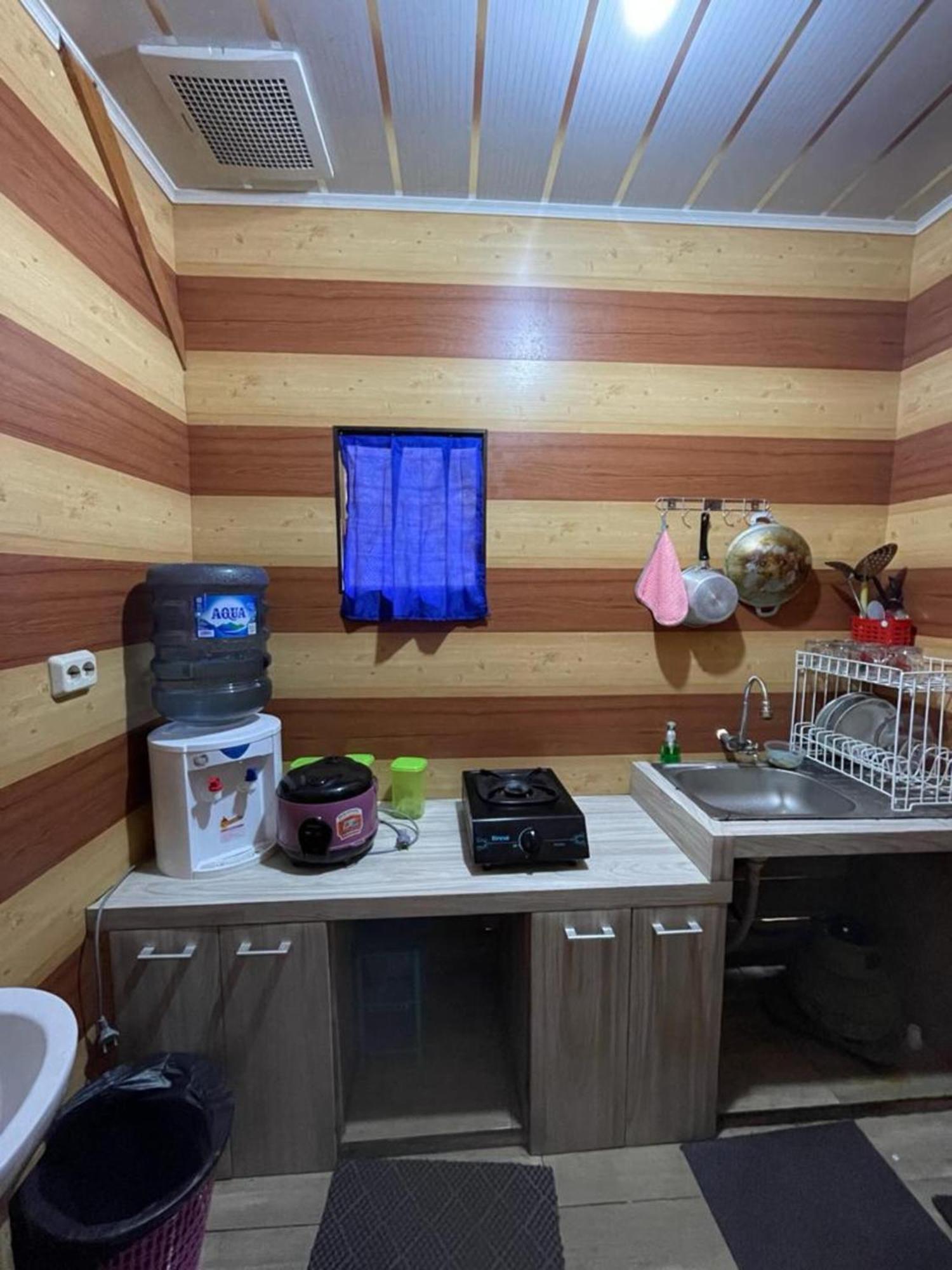 Golden Orchid Villa Diyeng Bagian luar foto